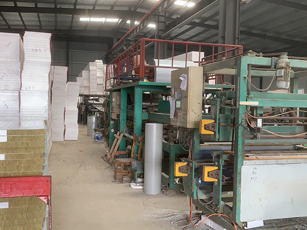 彩鋼板的特性是什么？